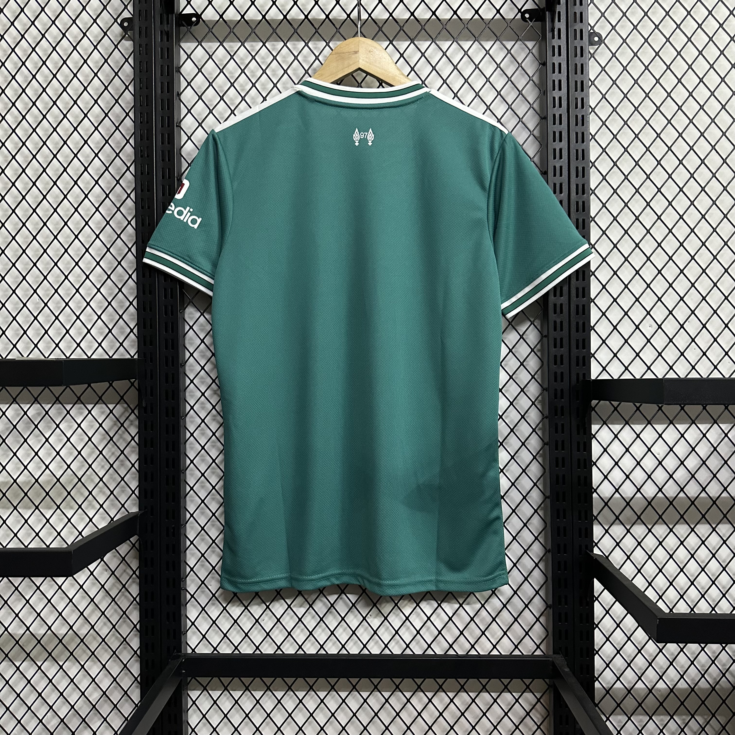 Liverpool Third jersey 2025/26