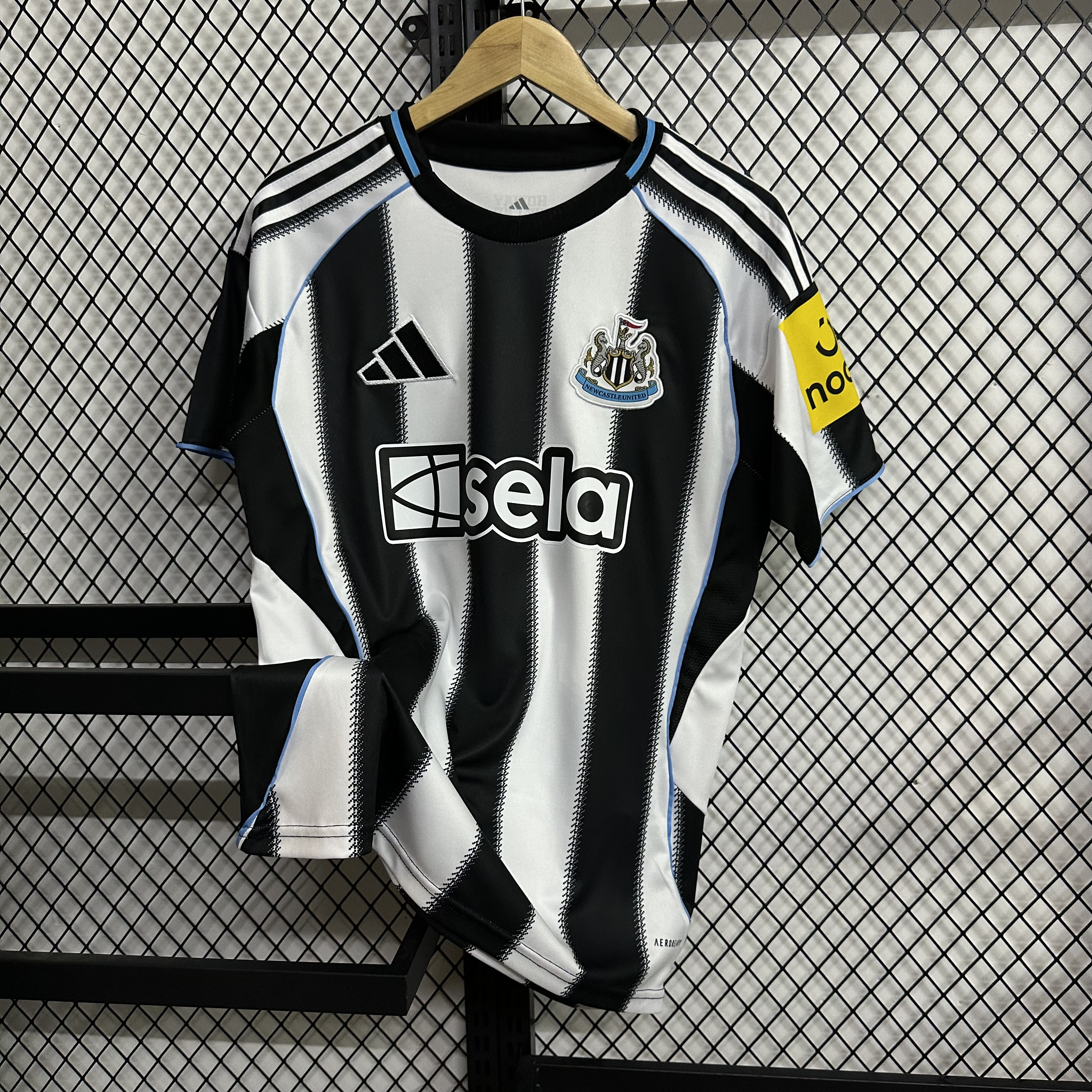Newcastle United Home Jersey 2025/26