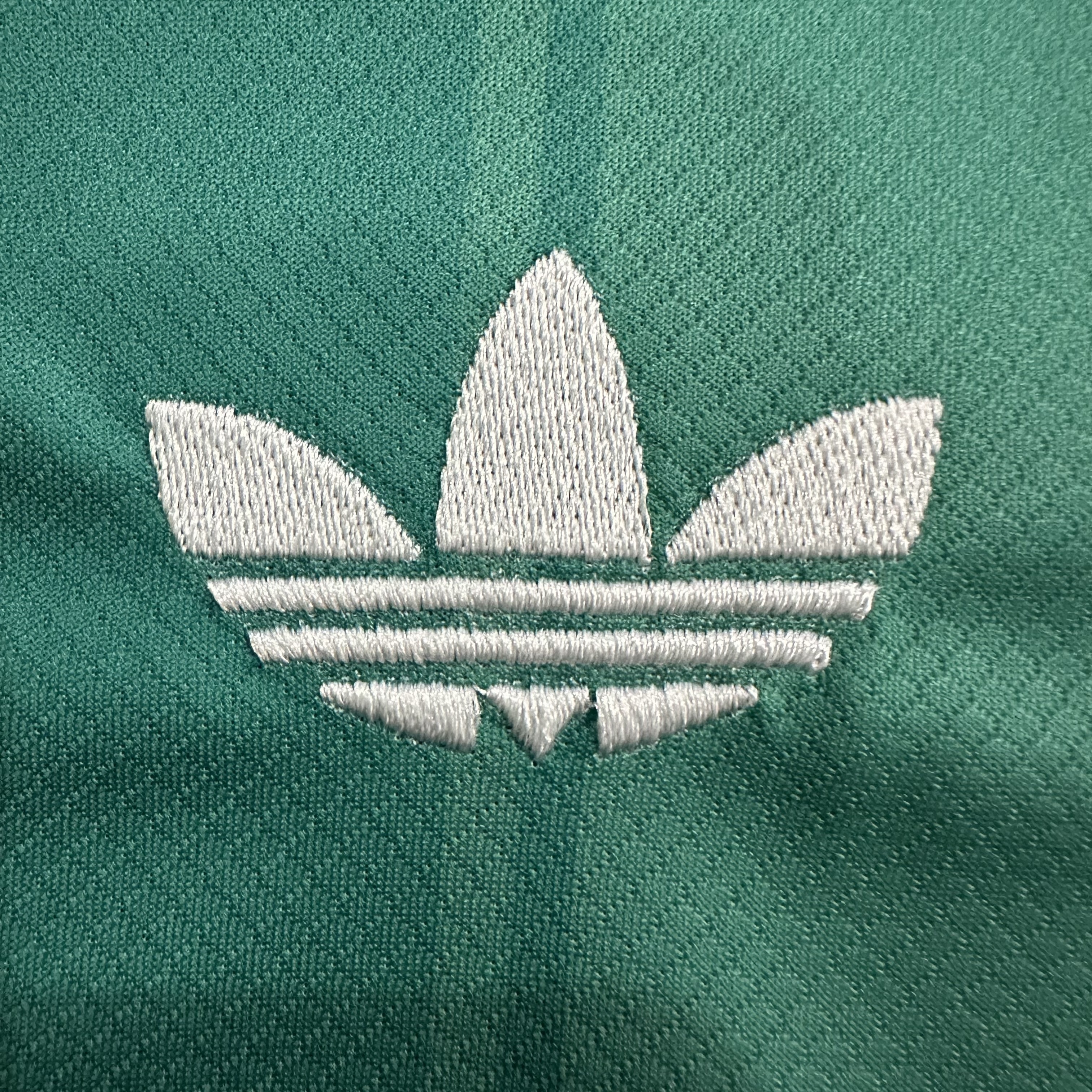 Liverpool Third jersey 2025/26