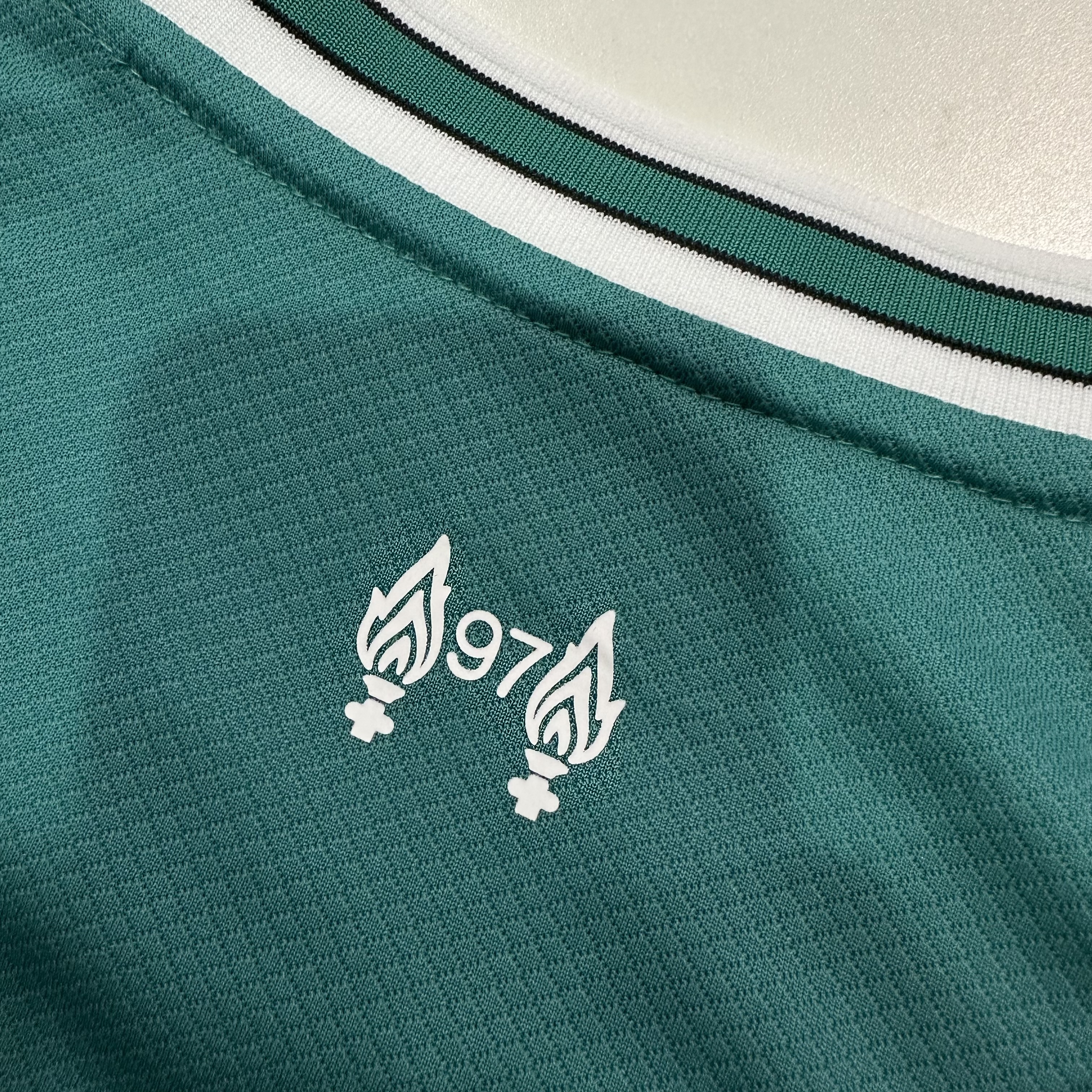 Liverpool Third jersey 2025/26