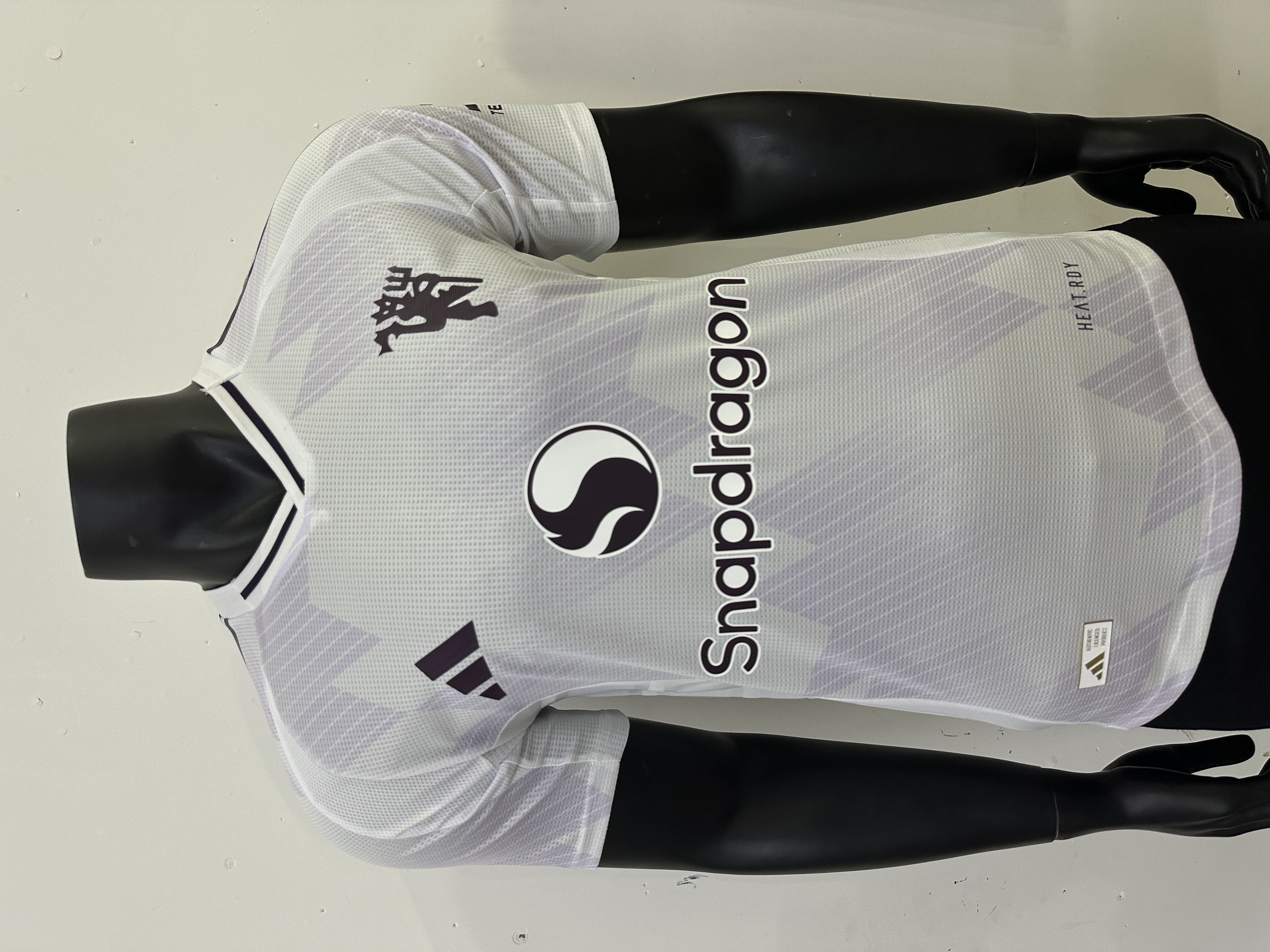 Manchester United Away Jersey Player Version 2025/26