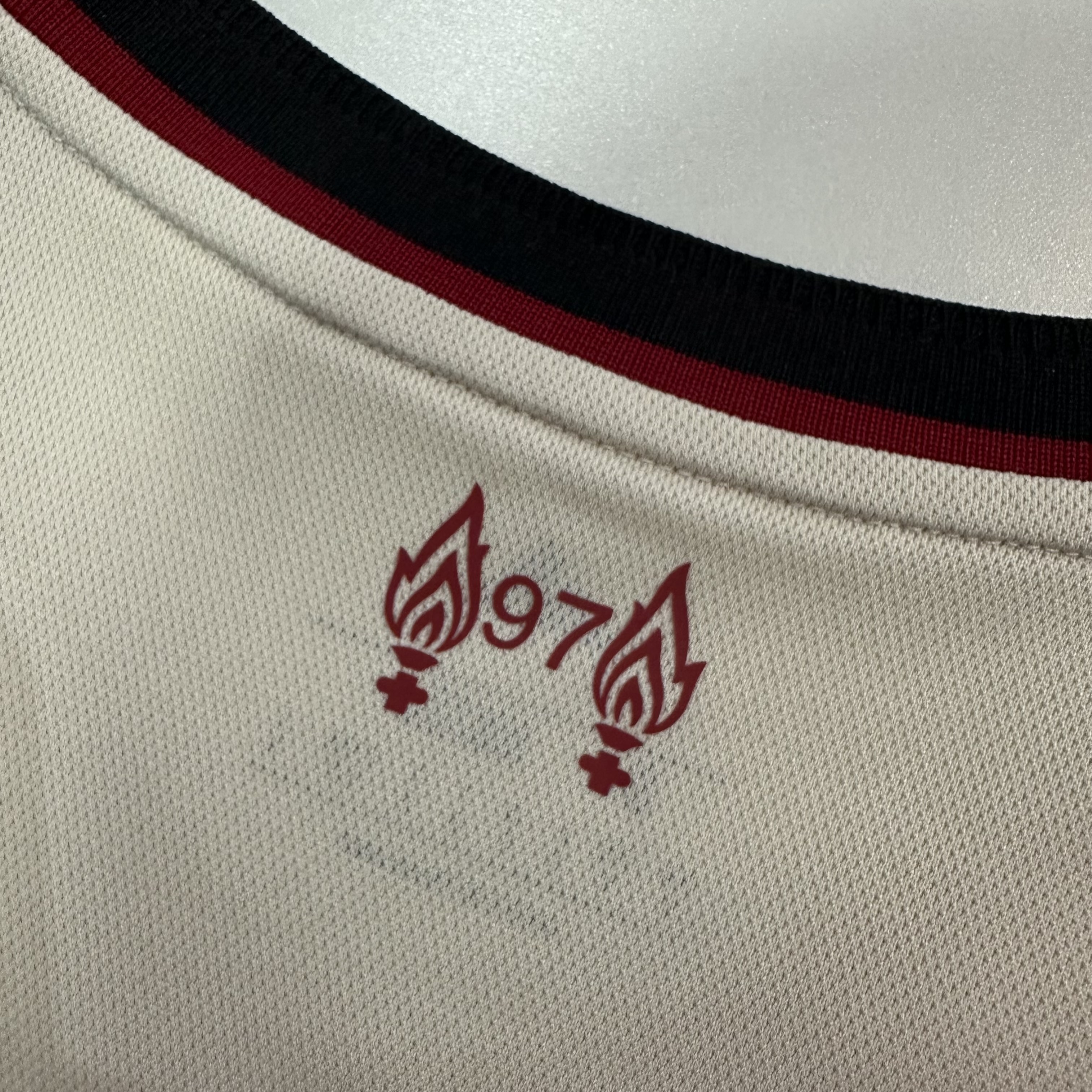 Liverpool Away  jersey 2025/26