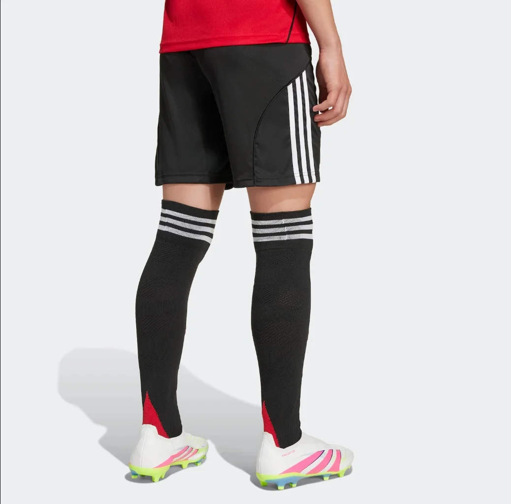 Manchester United Home Shorts 2025/26 Black