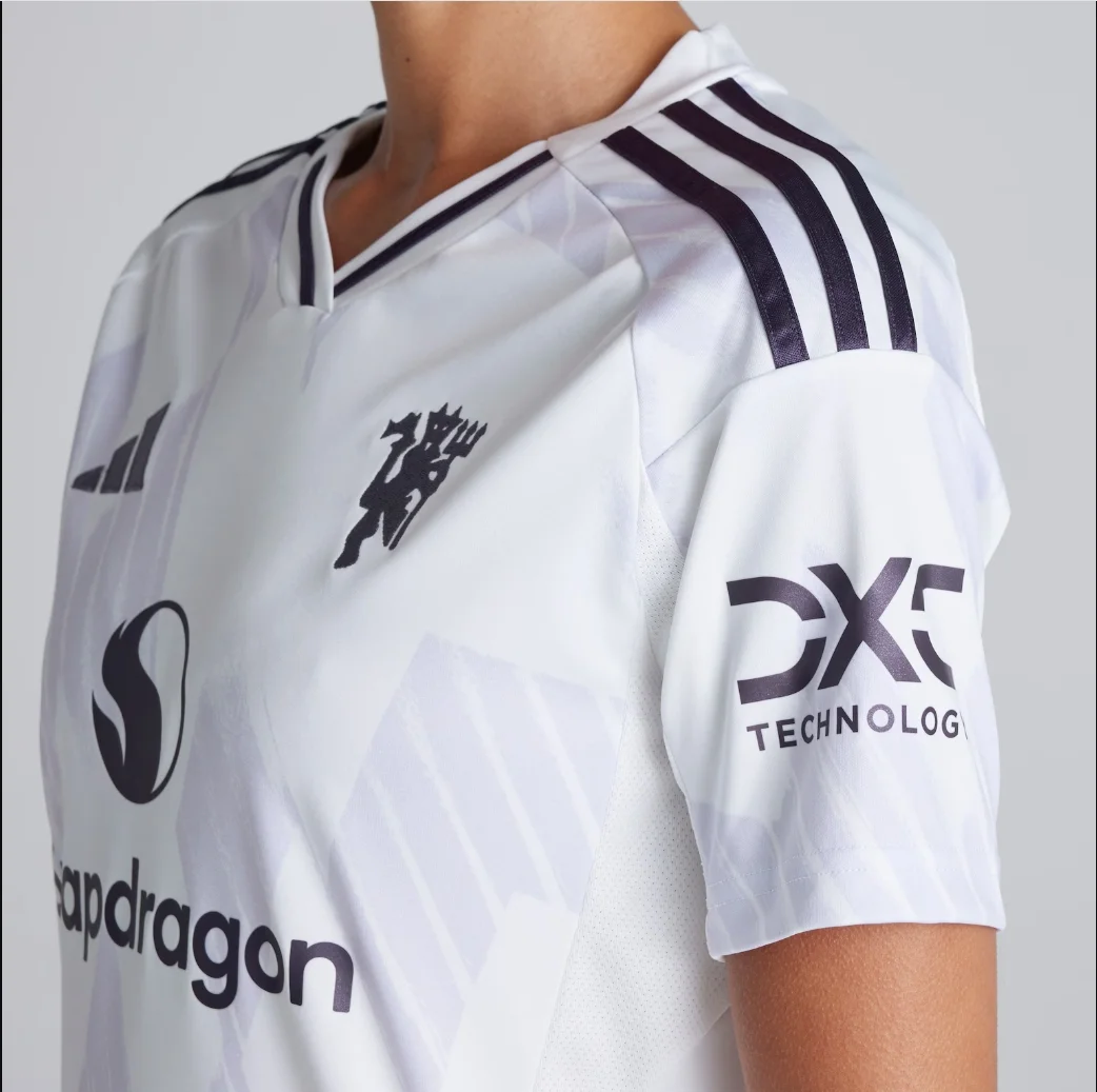 Women's Manchester United Away Jersey 2025/26