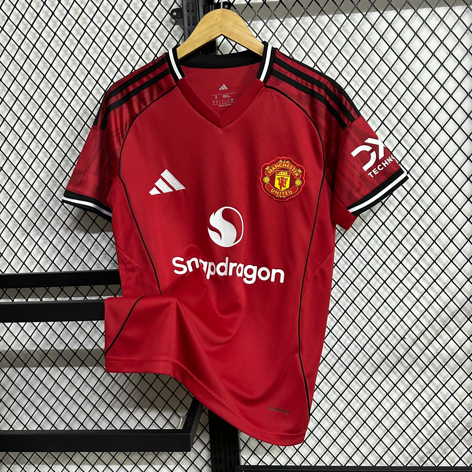 Manchester United Home Jersey 2025/26