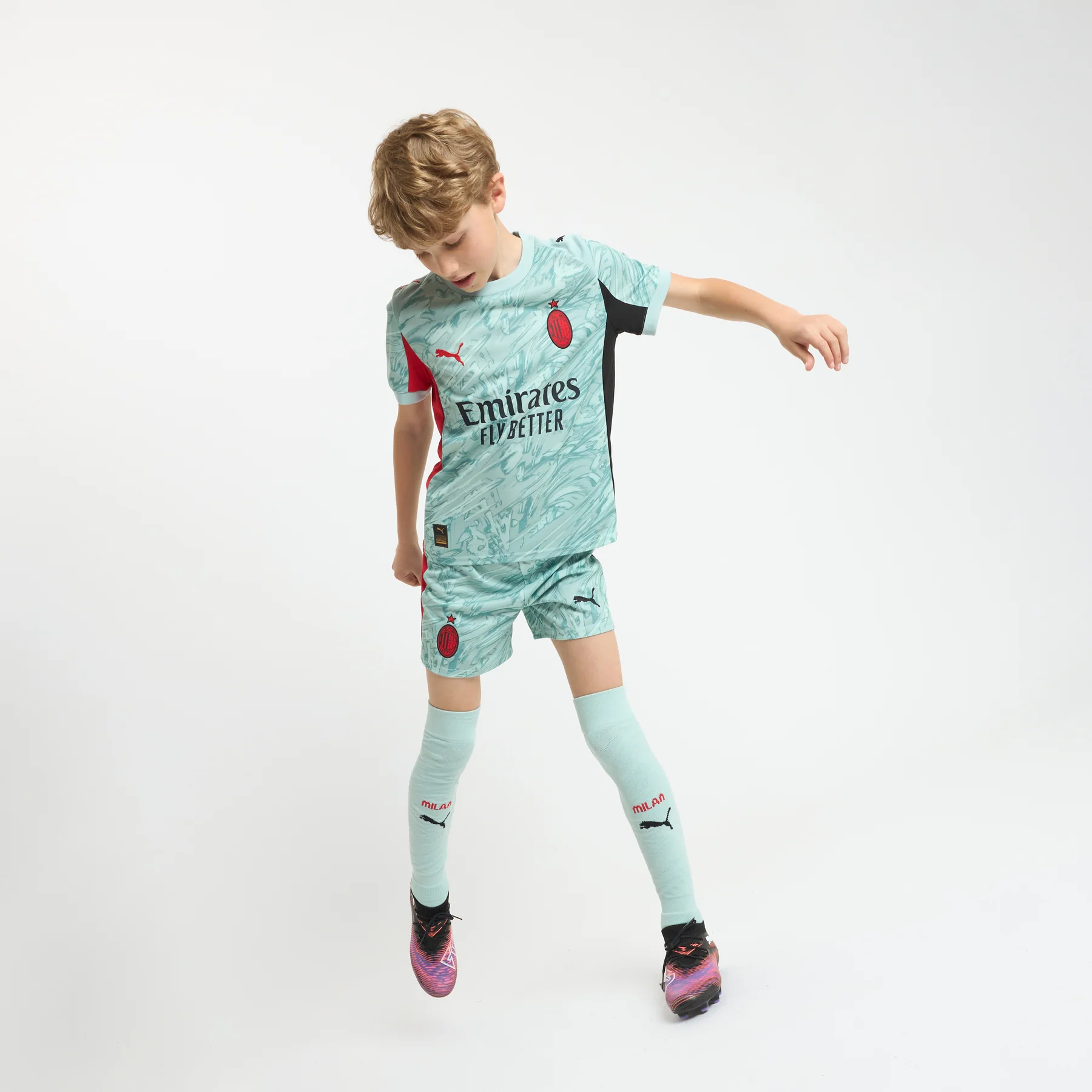 Kid's AC Milan GOALKEEPER Home Jersey+Shorts 2025/26