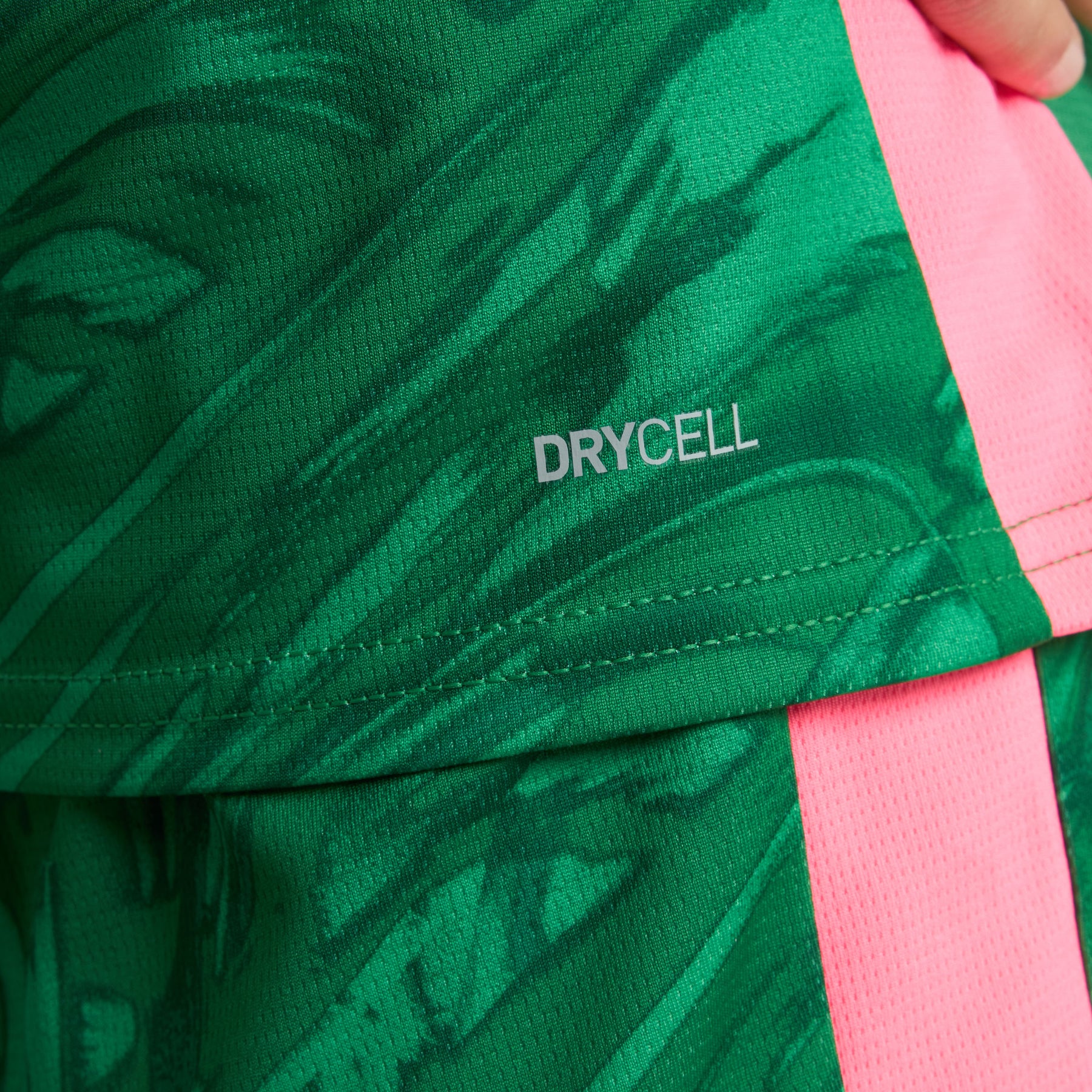 Kid's AC Milan GOALKEEPER Third Jersey+Shorts 2025/26