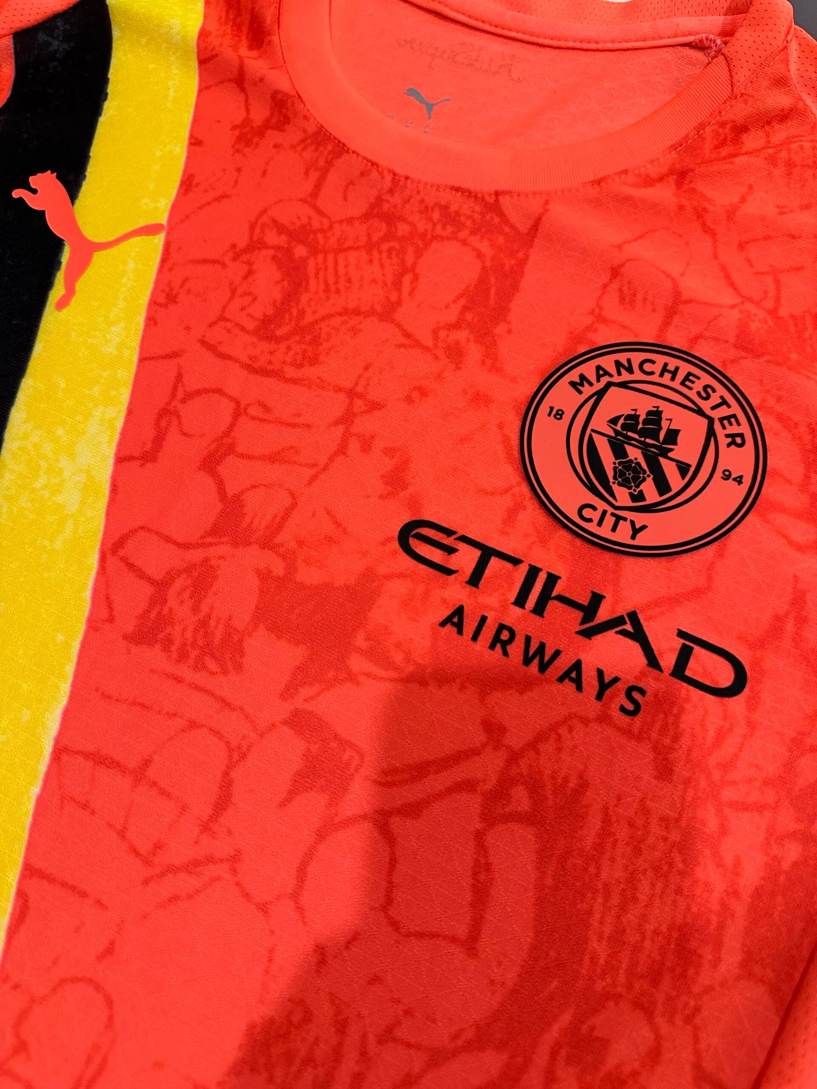 Manchester City Player Version Goalkeeper Jersey 25/26