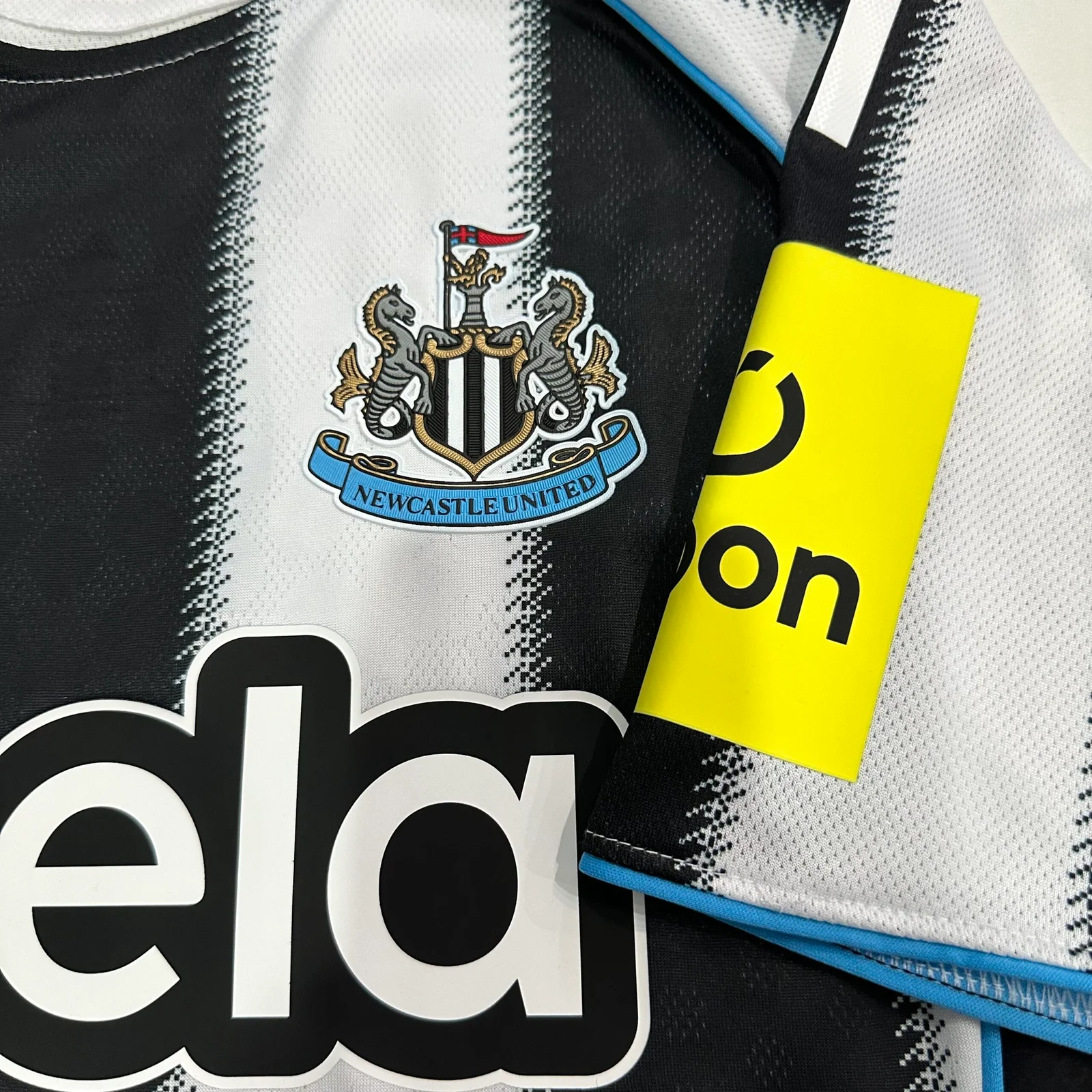 Newcastle United Home Jersey Player Version 2025/26