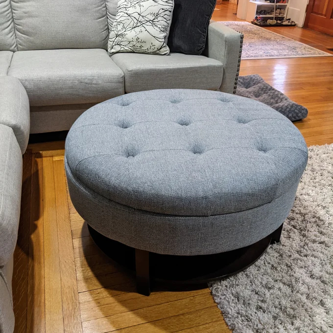 【Furniture】Lindquist Round Tufted Storage Ottoman