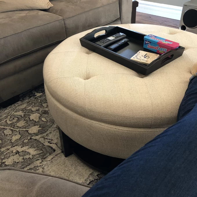 【Furniture】Lindquist Round Tufted Storage Ottoman