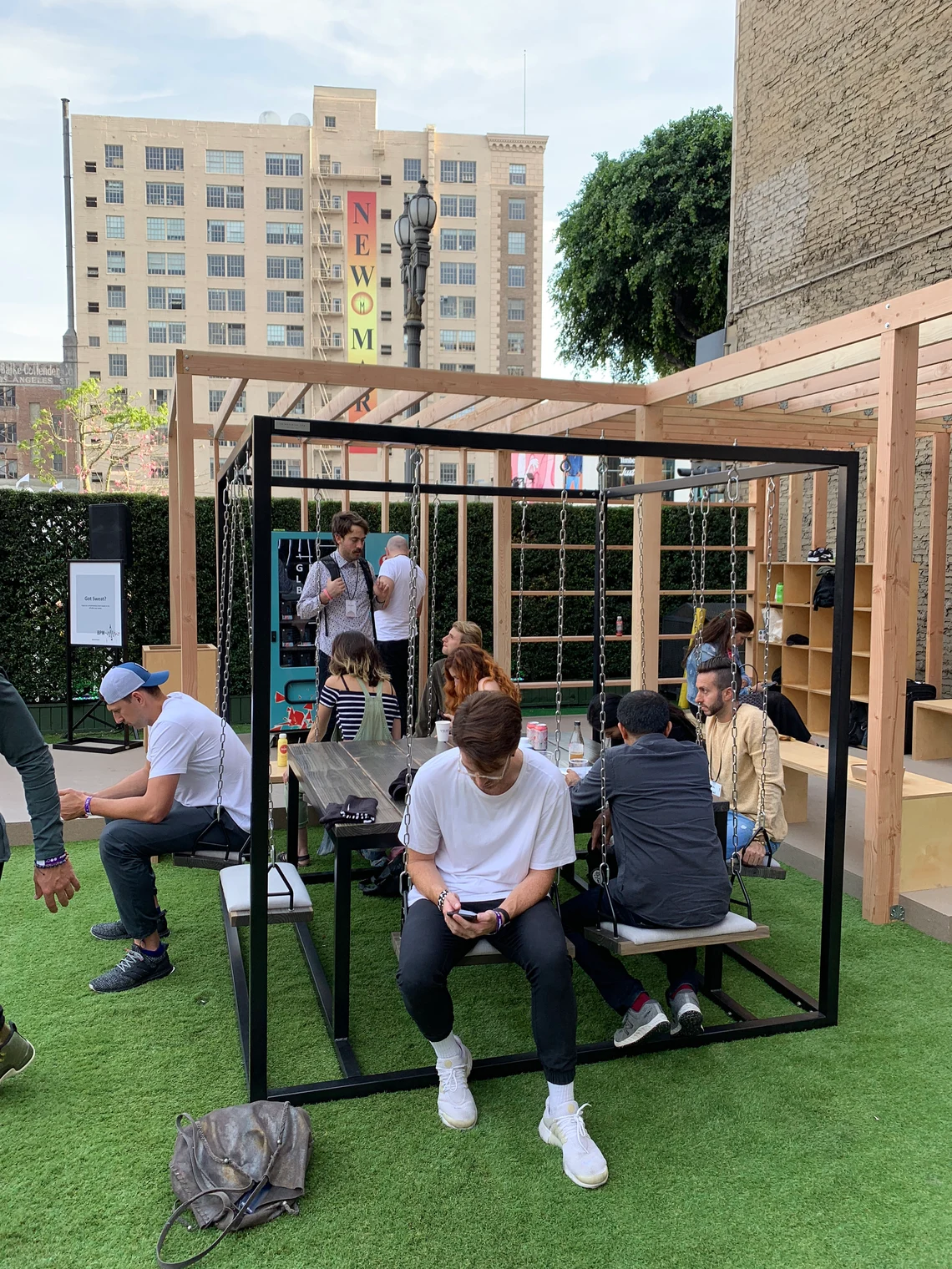 8-Seater Swing Table for indoor or outdoor use