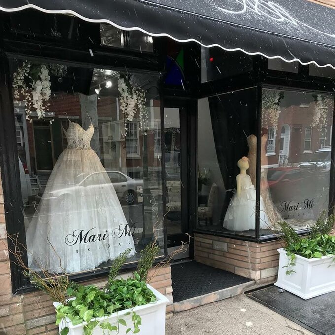 【Home&Garden】Anastasiya Self Watering Plastic Planter Box