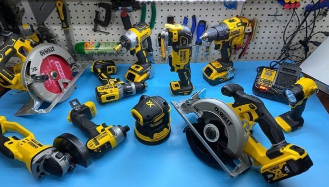 DeWALT DCKTS781D2M1 20V MAX Cordless Li-Ion 7 Tool Combo Kit wTough System