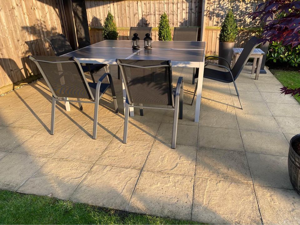 【Home&Garden】Grey Aluminium Textoline Stackable Garden Chairs - Comes with tables and Chairs