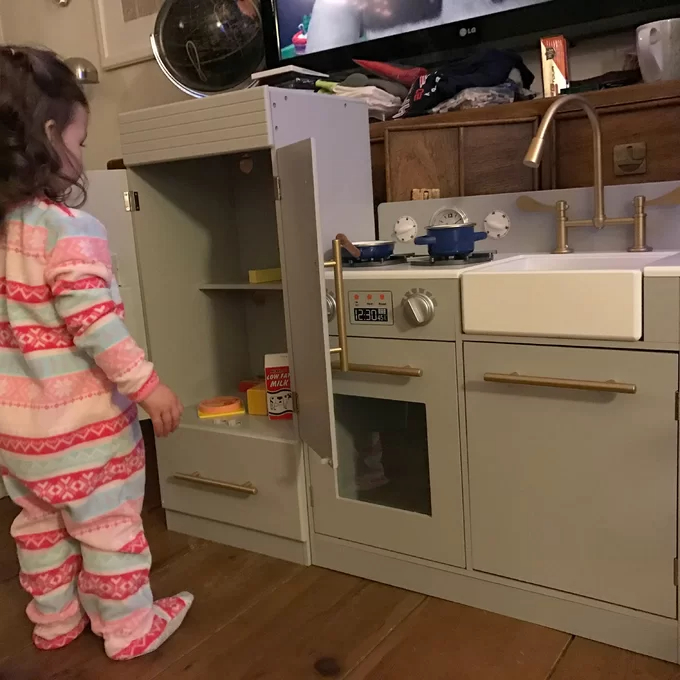 【Baby&Kids】Play Kitchen Toddler Pretend 2 pcs Play Set with Accessories & Ice Maker