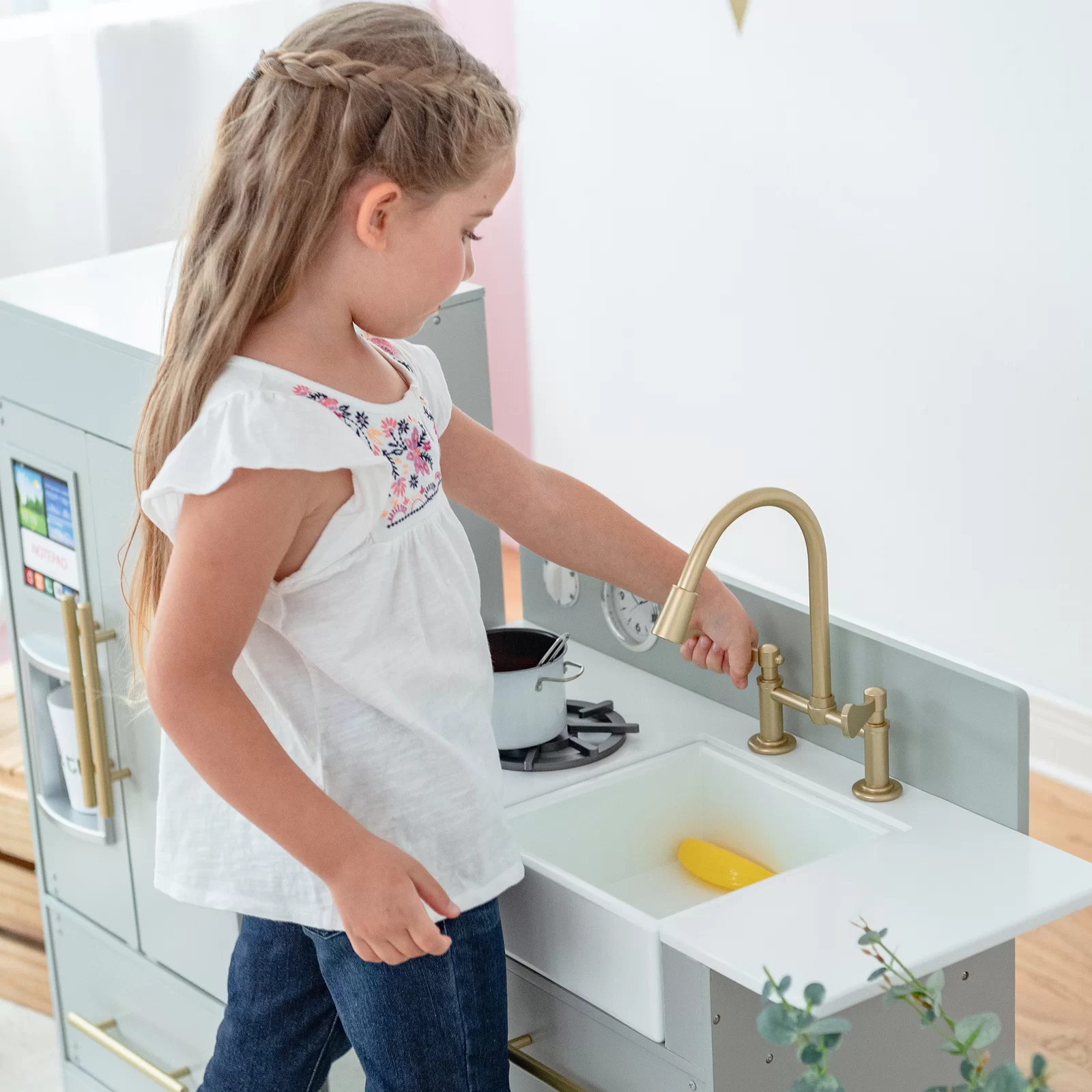 【Baby&Kids】Play Kitchen Toddler Pretend 2 pcs Play Set with Accessories & Ice Maker