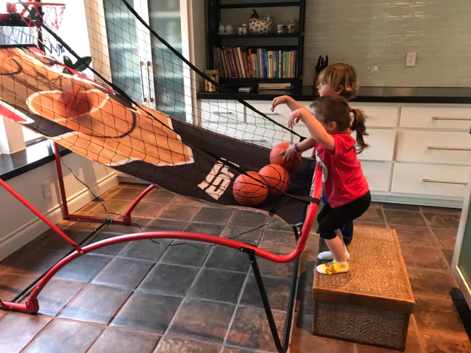 【Sports&Outdoors】2 Player Space Saving Arcade Basketball