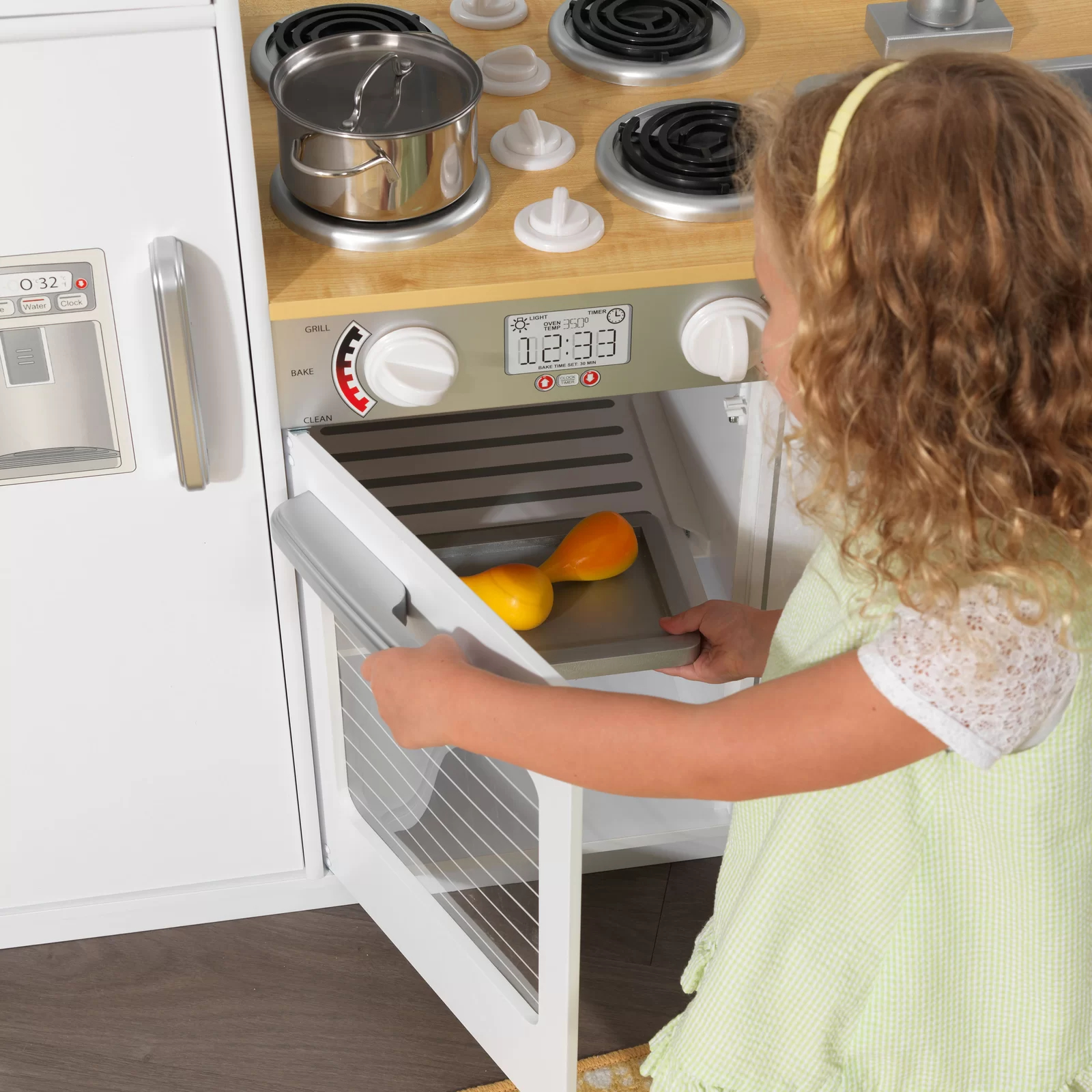 【Baby&Kids】Uptown White Wooden Play Kitchen with Play Phone & Chalkboard