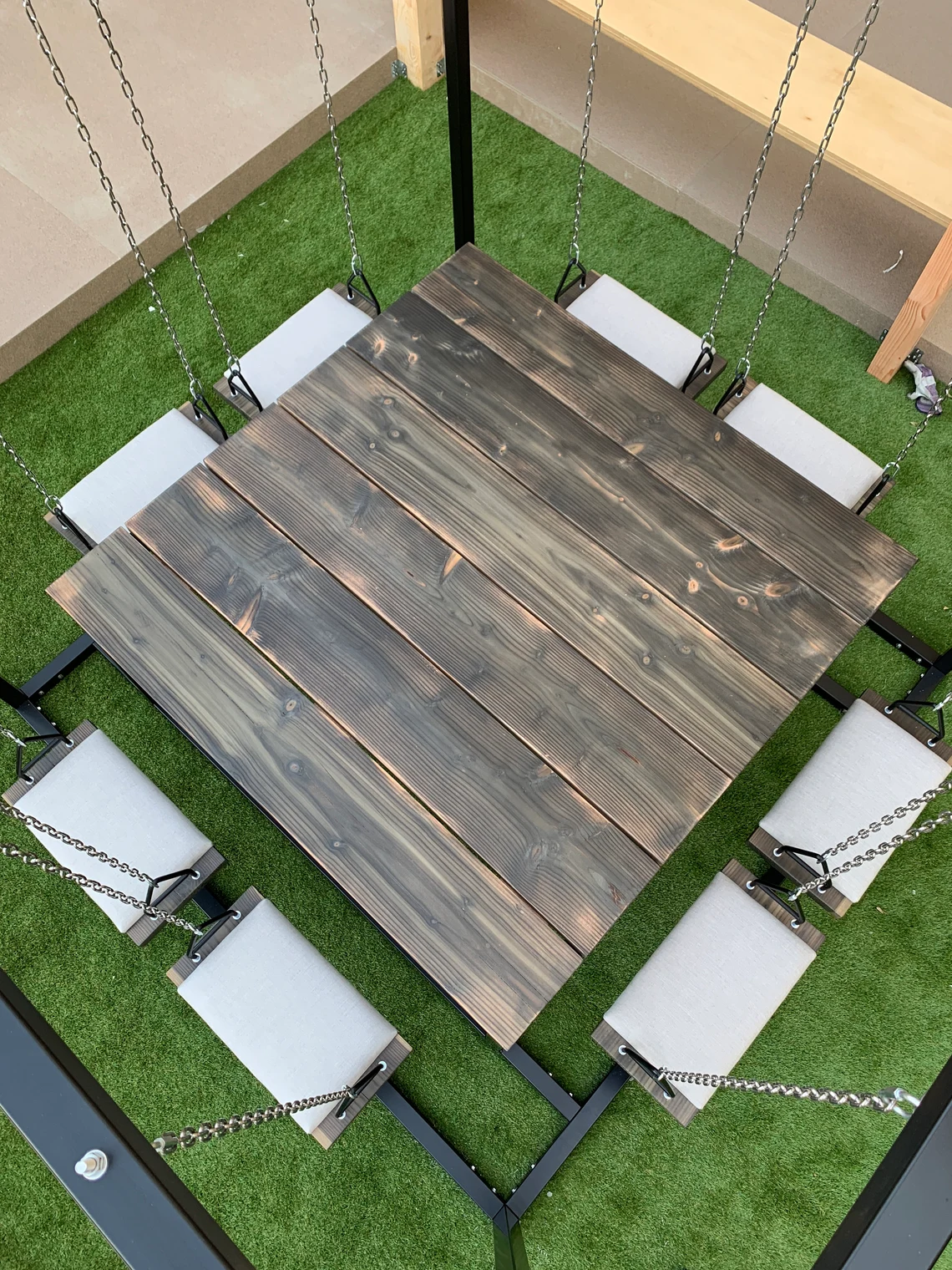 8-Seater Swing Table for indoor or outdoor use