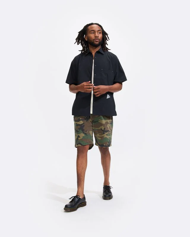 UV Cut Stretch Short Sleeve Shirt in Black