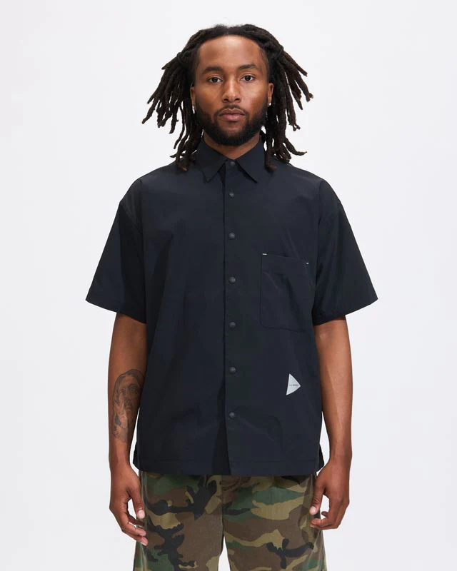 UV Cut Stretch Short Sleeve Shirt in Black