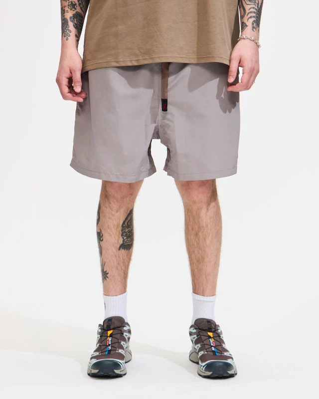 Shell Canyon Short in Grey