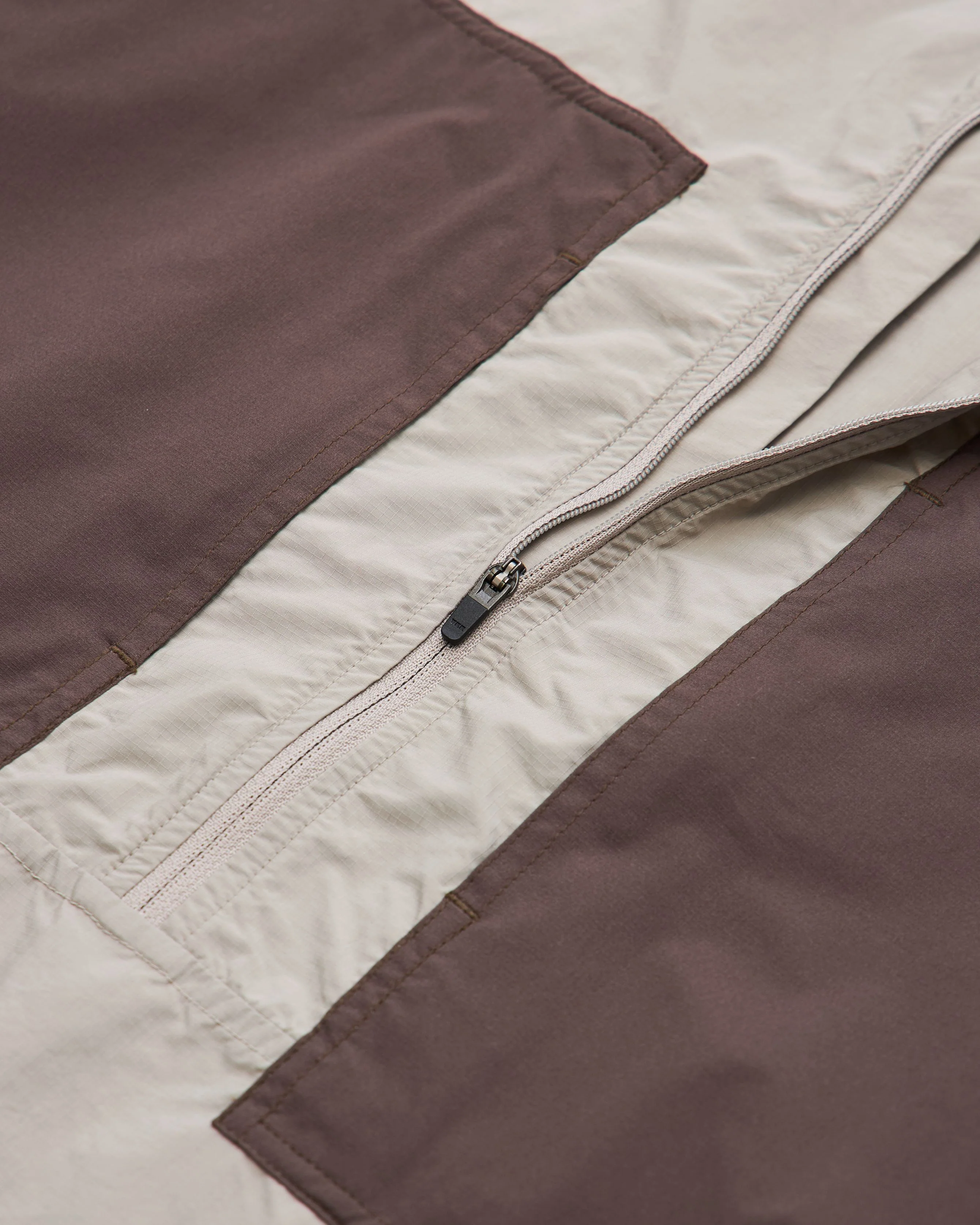 Trail Shirt in Stone