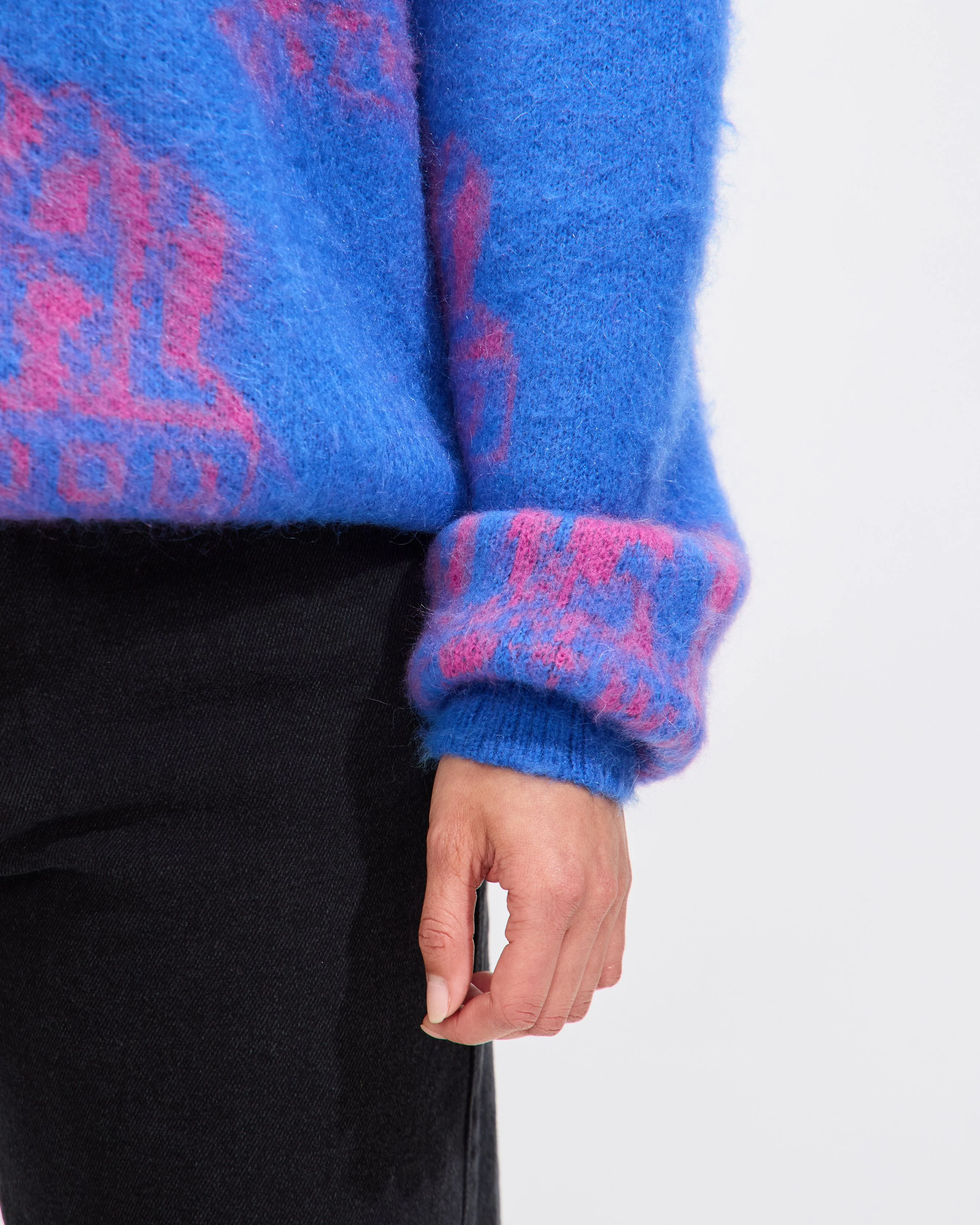 Flower Rave Shaggy Sweater in Hydrangea