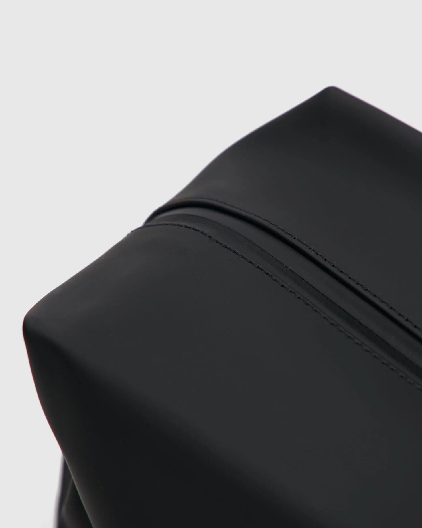 Wash Bag Large in Black