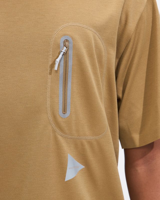Seamless Short Sleeve Tee in Dark Beige