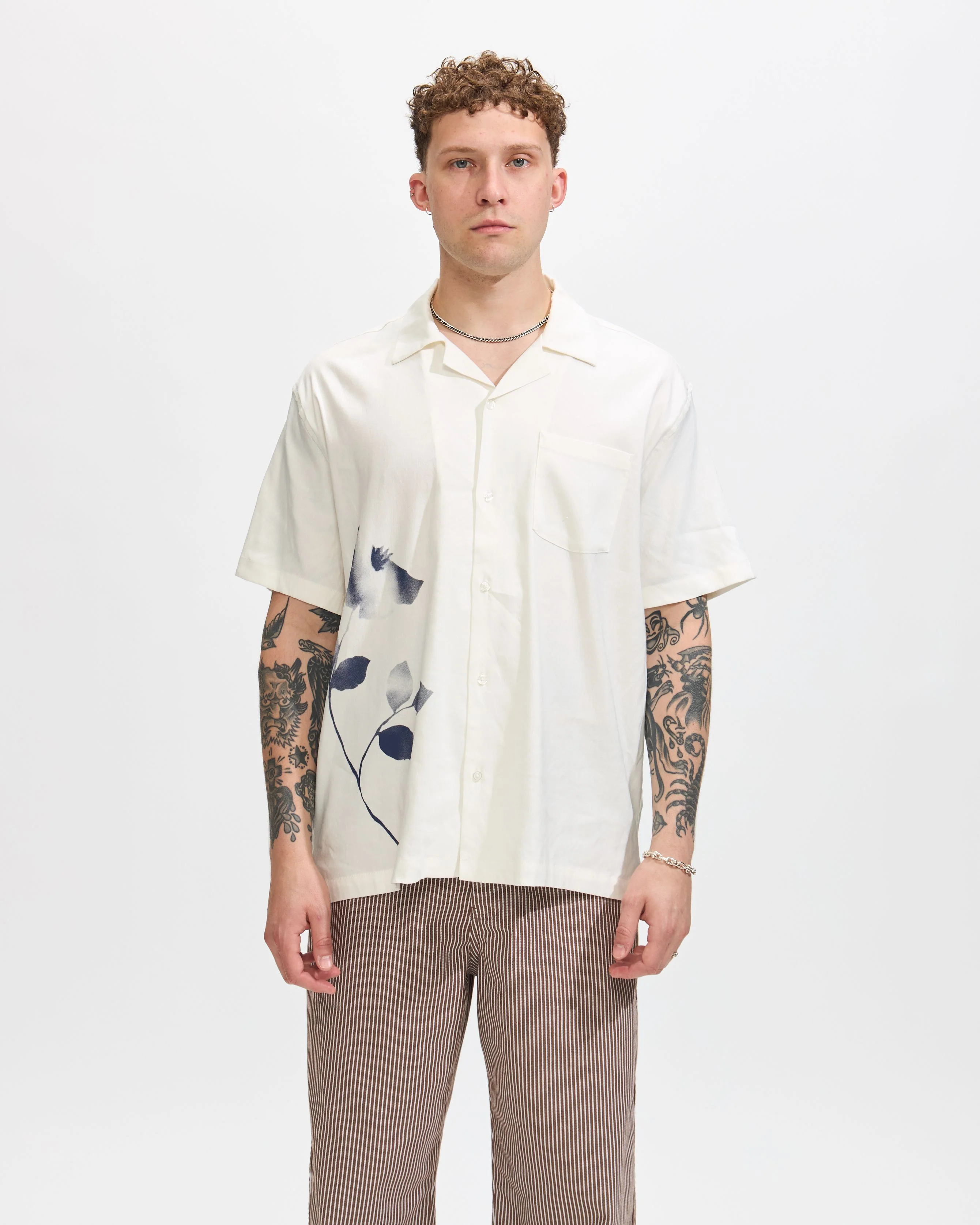 Canty Floral Impressions Short Sleeve Shirt in Ivory