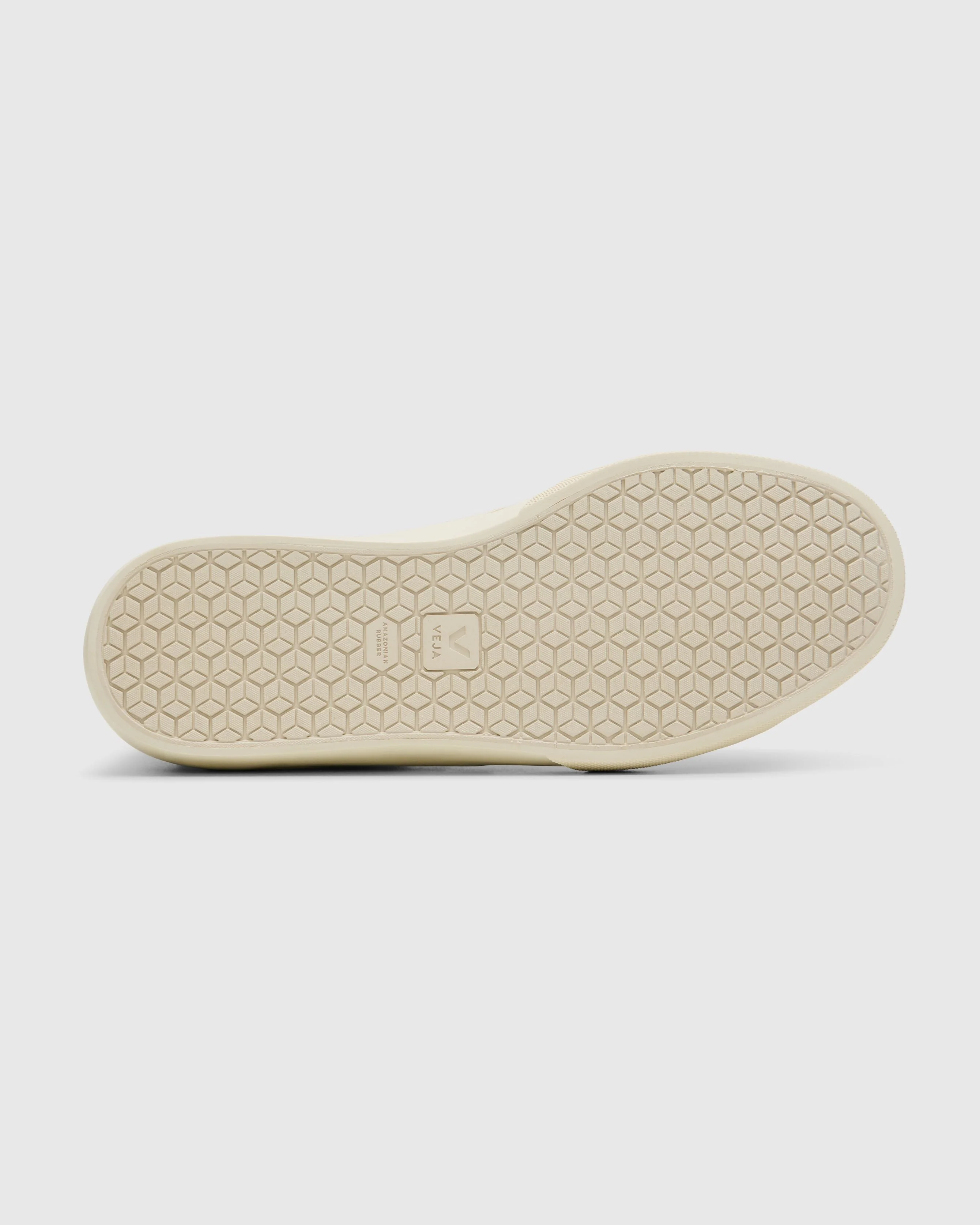 Campo Canvas in White Pierre