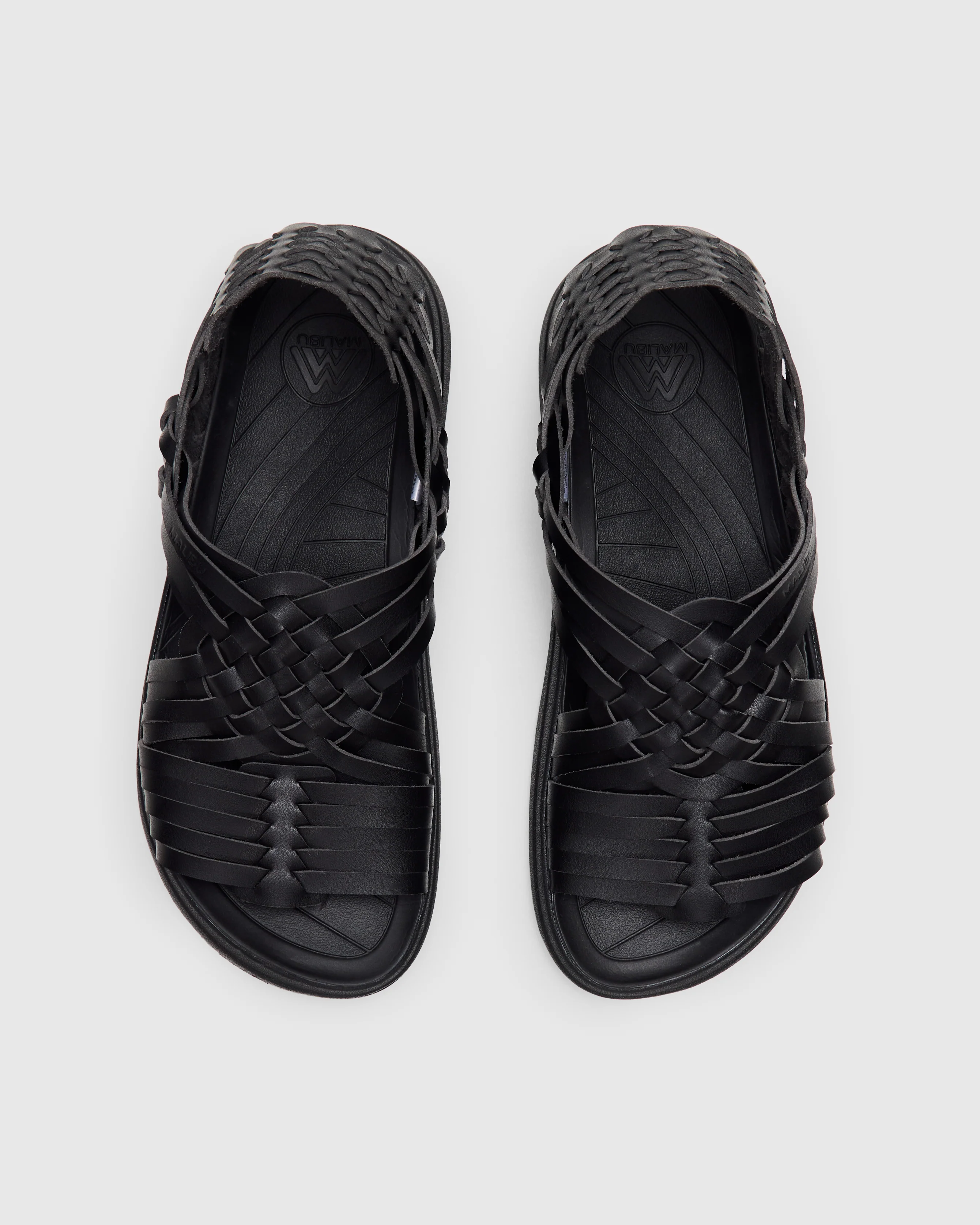 Canyon Classic in Black Vegan Leather