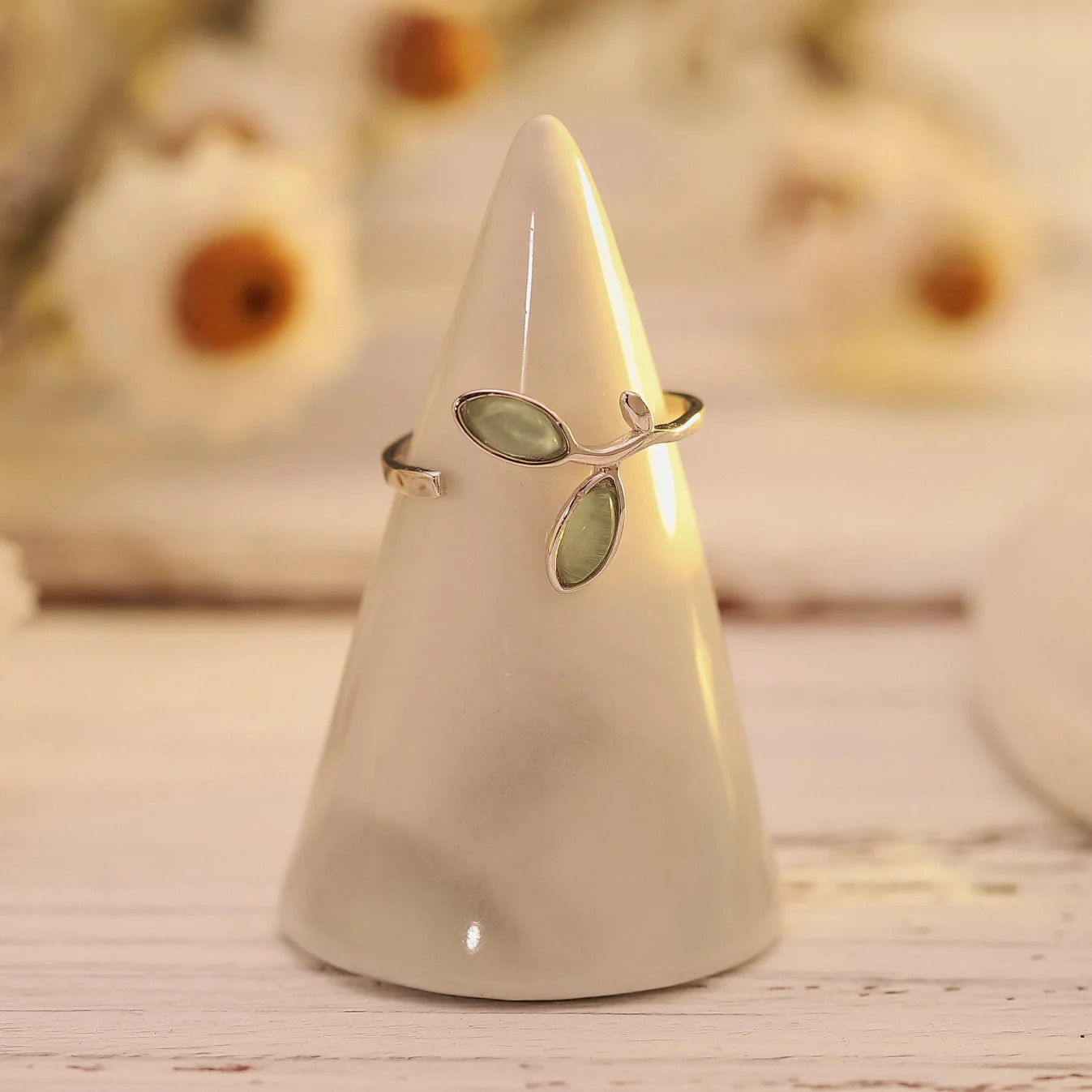 Hope Leaf Ring AL20111905