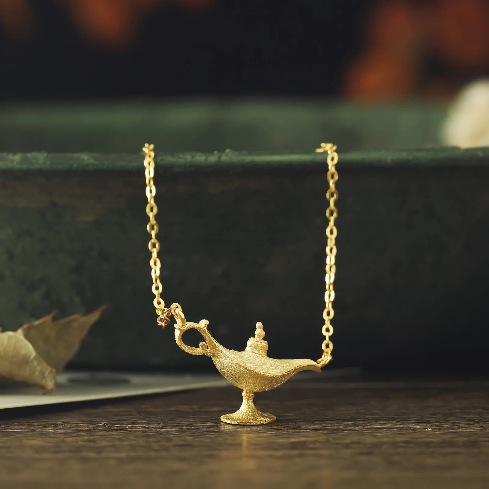 Aladdin magic lamp lucky necklace
