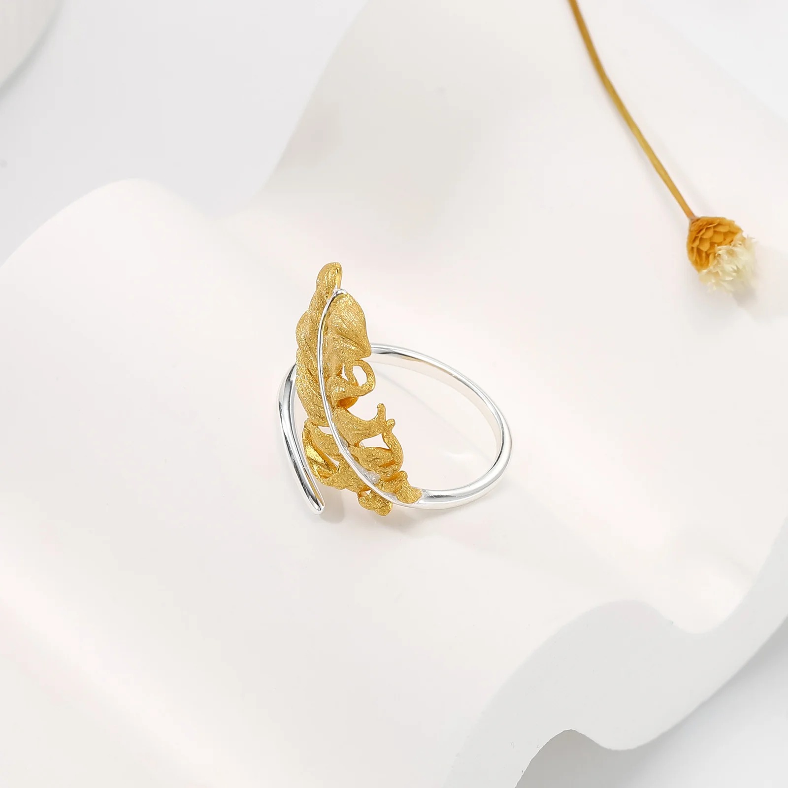 Creative design Feather Ring AL20111929