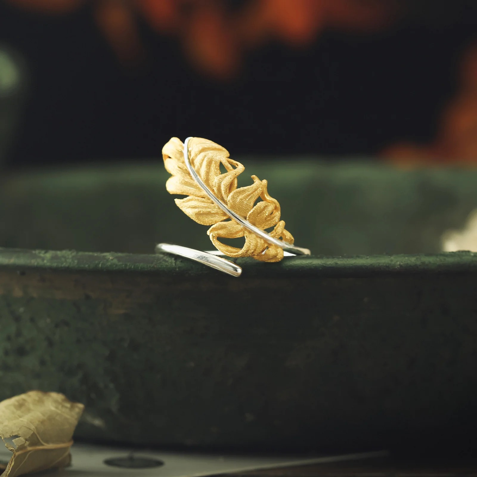 Creative design Feather Ring AL20111929