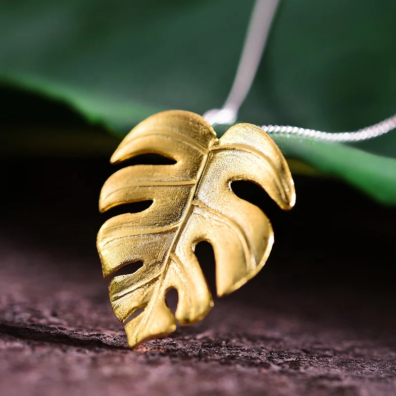Monstera Leaf Necklace AL24111970