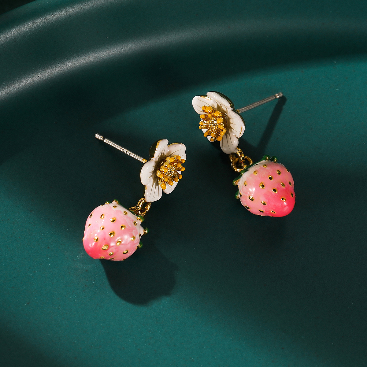 Pastoral style Strawberry & Flower Fashion Earrings AL24112002
