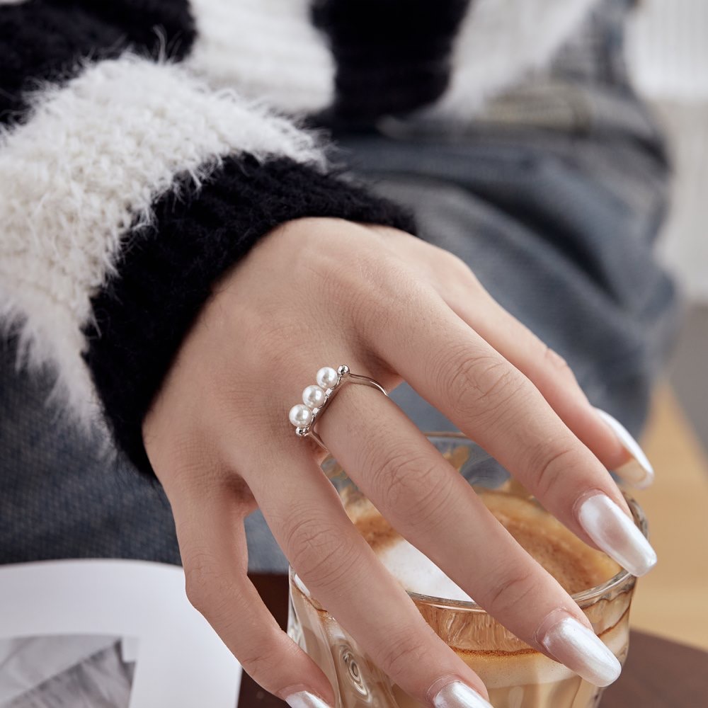 Three-pearl natural pearl ring AL2411327