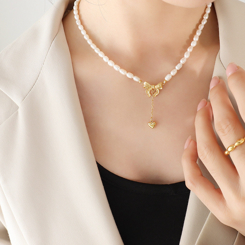 Pearl Heart Bow Pendant Necklace
