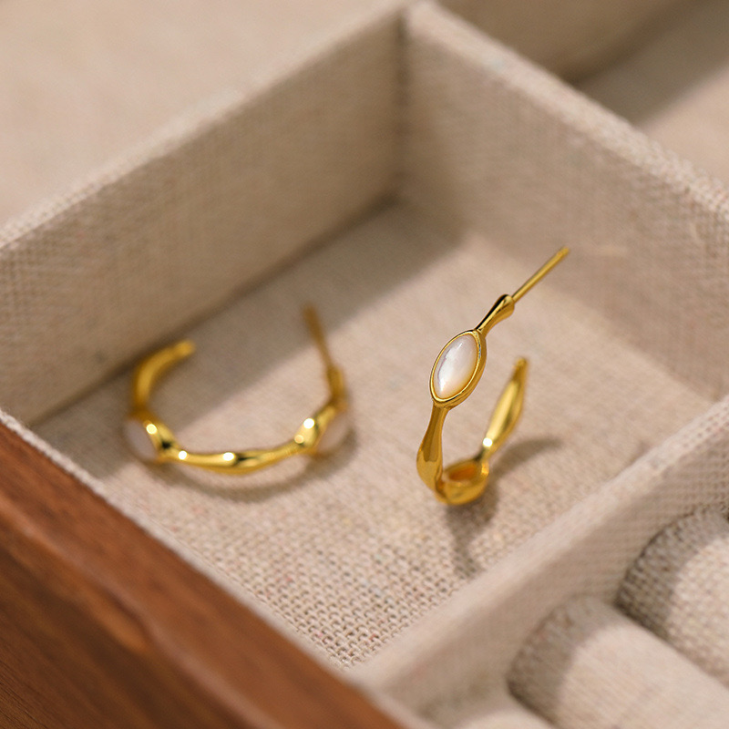 Light luxury, irregular concave and convex feeling earrings AL24112248