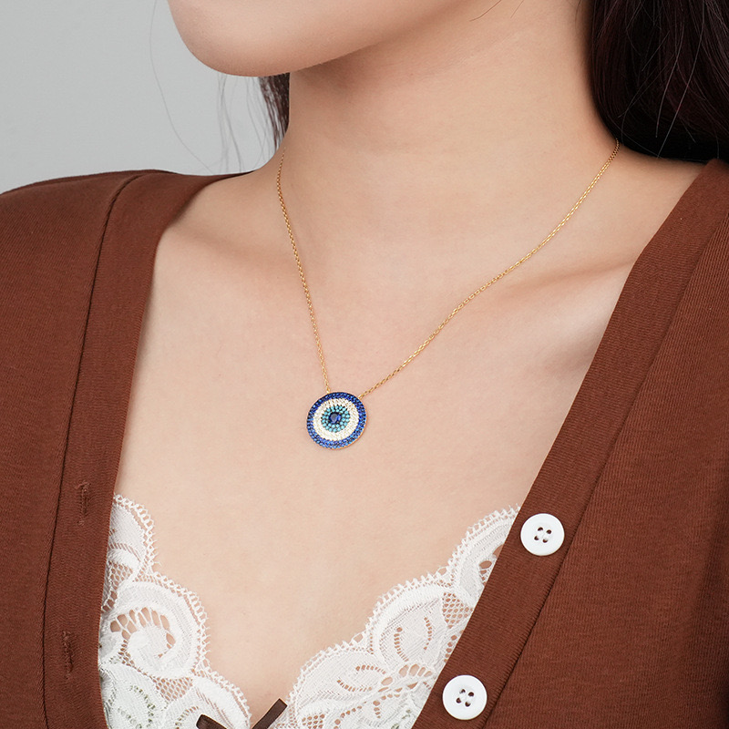 Unique Design Evil Eye Pendant Necklace