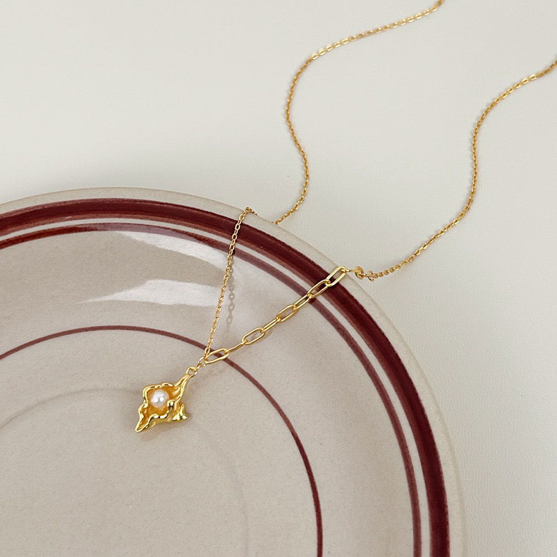 Fashion conch inlaid pearl necklace AL24112226