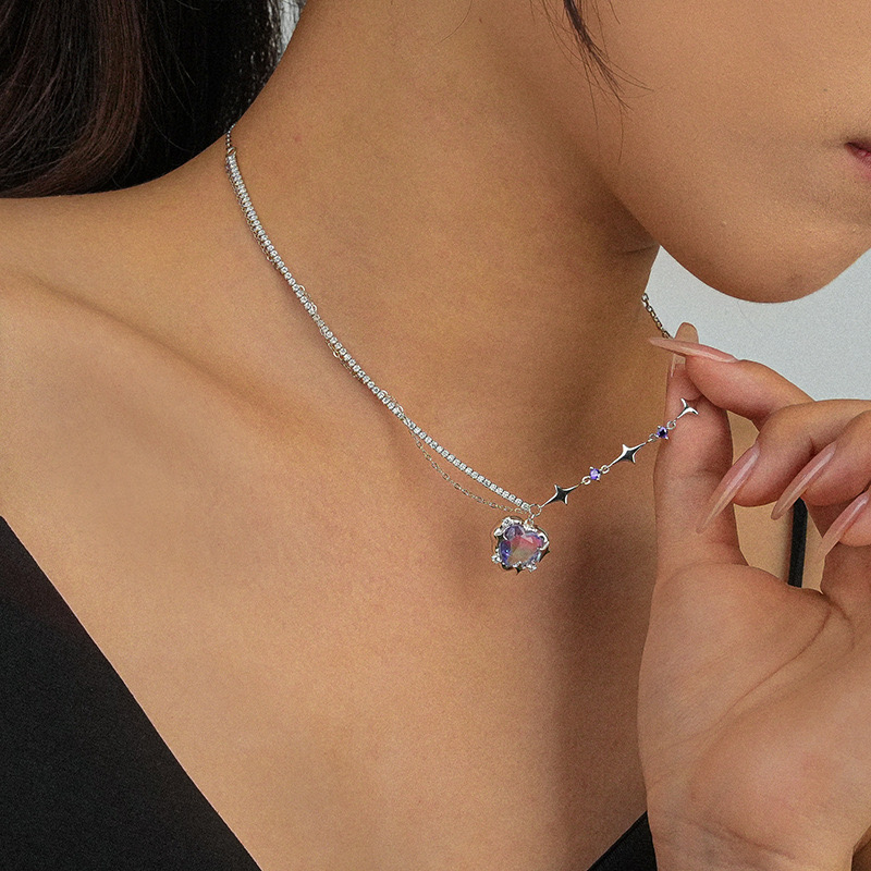 Light luxury gradient heart shape pendant necklace AL24112232