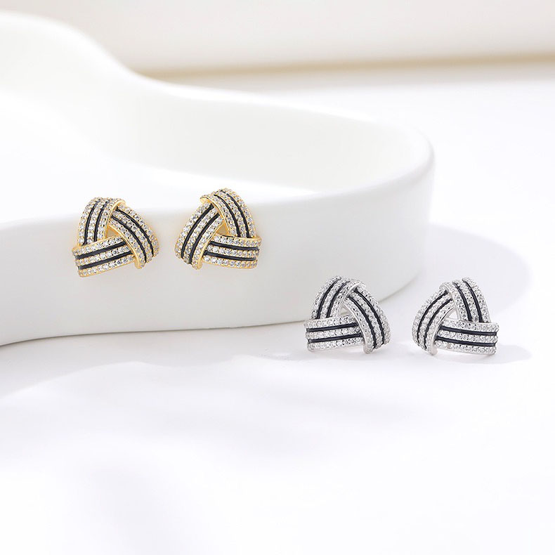 14K Gold Plated Triangle Hoop Niche Earrings