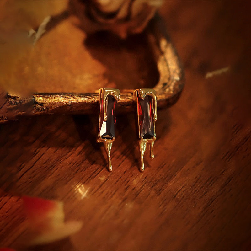 Lava Zirconia Gold Plated Square Earrings