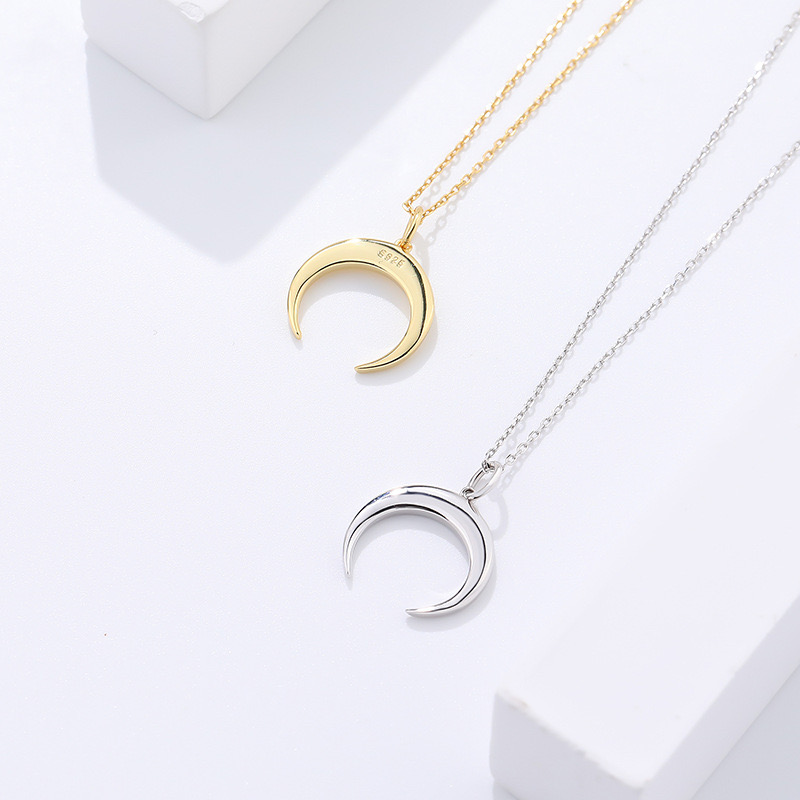 Light luxury simple crescent necklace AL24112210