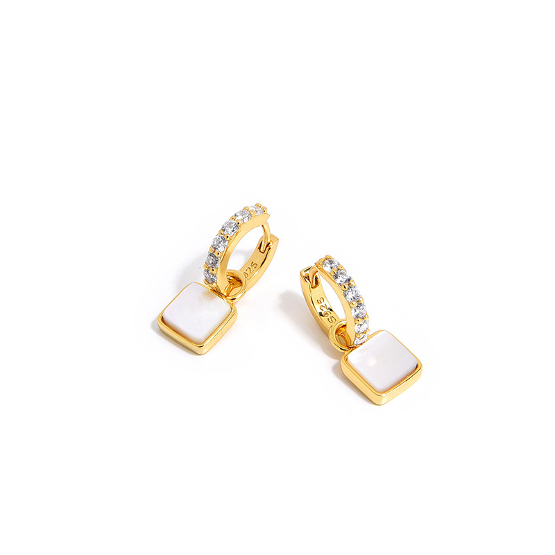 Mysterious black natural agate earrings